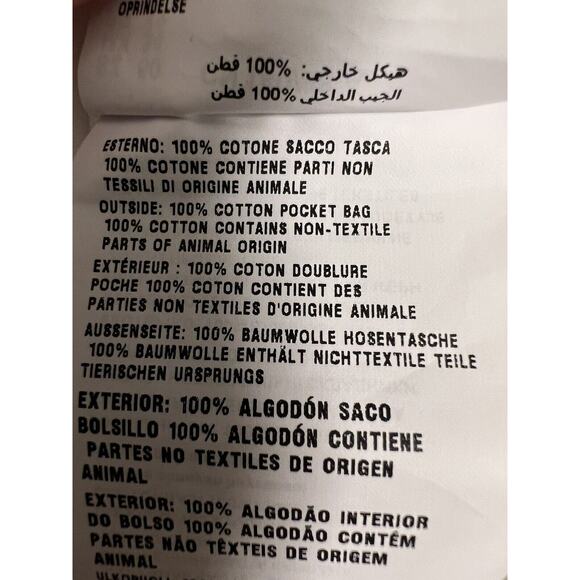 Prada White Logo Shorts - Men’s Size 50 Italian - EUC - AUTHENTIC - Picture 16 of 16